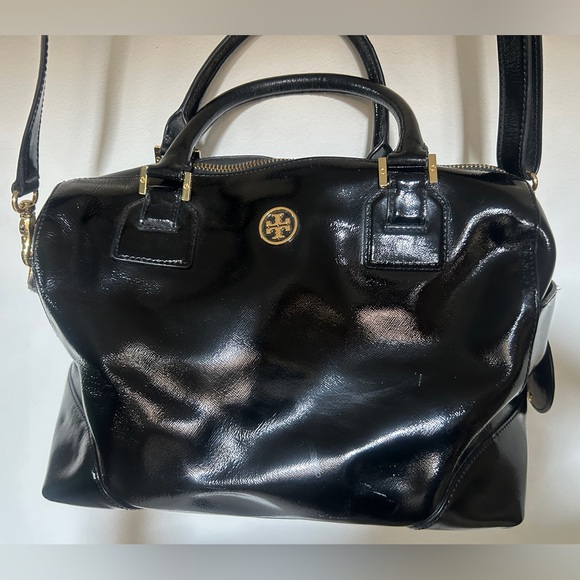 Tory Burch leather purse. Black patent leather. - Picture 3 of 5